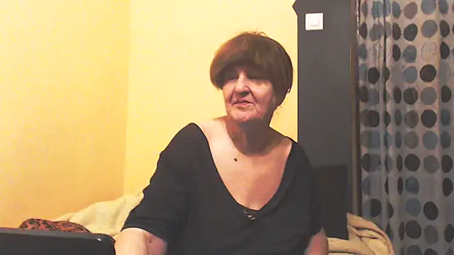 Snapshot of MioritaHard chatting on April 2026 07:16:02 PM MioritaHard online show from April 2026 07:16:02 PM