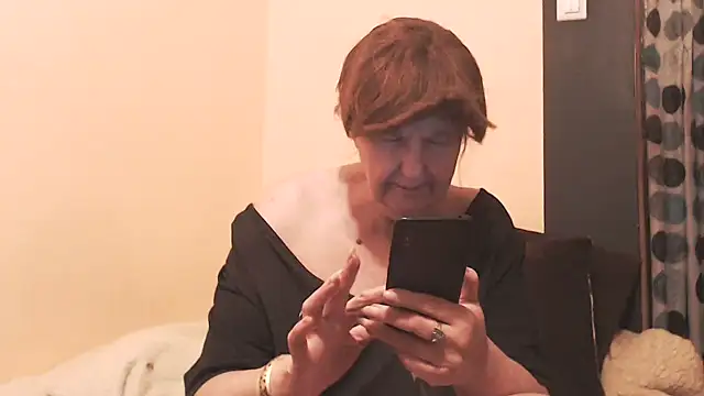 Snapshot of MioritaHard chatting on May 2026 08:50:01 PM MioritaHard online show from May 2026 08:50:01 PM