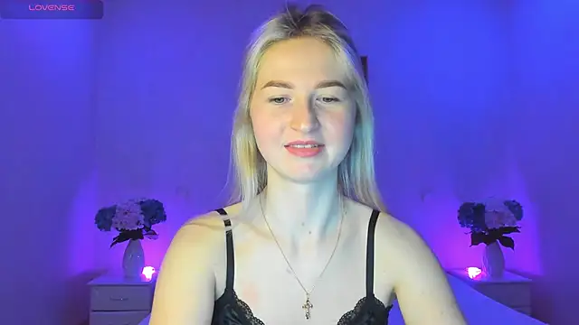 AnnaCarrera online show from March 2025 06:05:02 PM