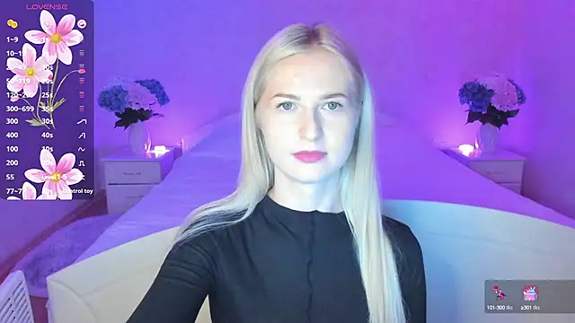 AnnaCarrera online show from October 2025 09:04:01 PM