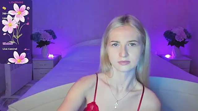 AnnaCarrera online show from October 2025 08:11:02 PM