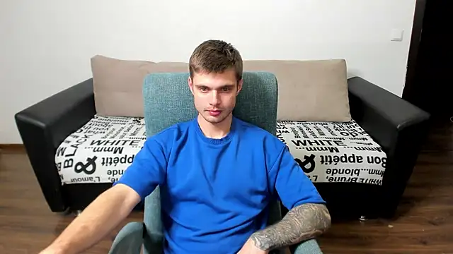 maks wolfis online show from December 2024 09:26:01 PM