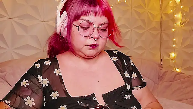 Satyn doll online show from July 2026 12:14:02 AM