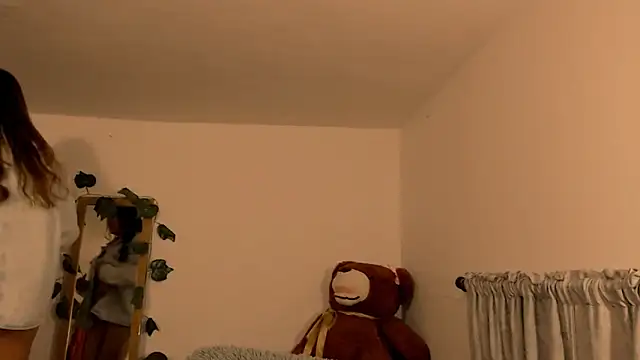 Snapshot of pamela_doll chatting on February 2026 10:10:02 PM pamela doll online show from February 2026 10:10:02 PM