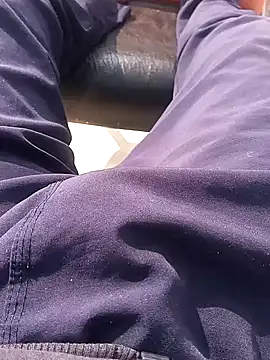 indianguy21 online show from December 2024 07:11:02 AM