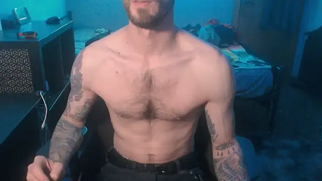 SexxxyLouis online show from February 2025 08:18:01 PM