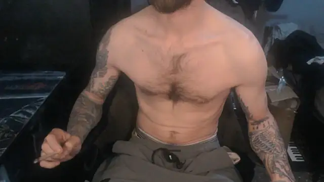 Snapshot of SexxxyLouis chatting on May 2026 05:53:02 PM SexxxyLouis online show from May 2026 05:53:02 PM
