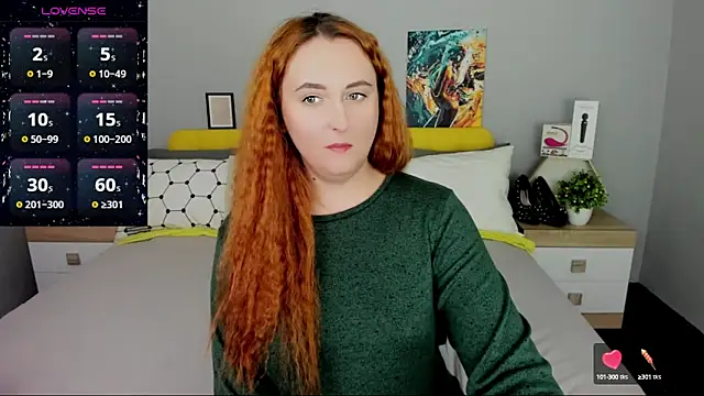 BabeLessi online show from February 2025 08:37:01 PM