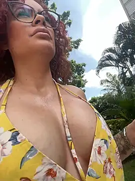 Rachell More online show from February 2025 07:12:02 PM