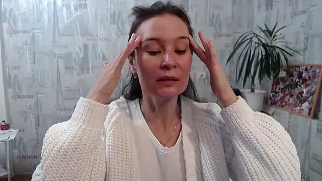 GinaQSoul online show from September 2025 03:52:02 AM