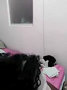 kirajohnson online show from September 2025 07:58:01 PM