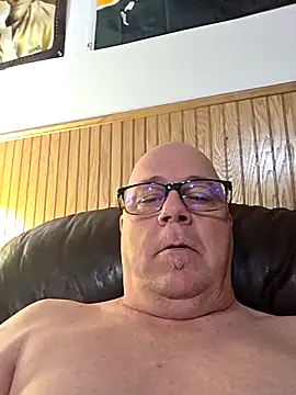 horny4you1 online show from November 2025 01:00:02 PM