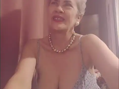 belleblondmature online show from February 2025 01:46:02 PM