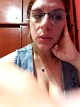 Snapshot of Natall--21 chatting on January 2025 01:52:02 PM Natall--21 online show from January 2025 01:52:02 PM