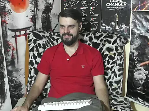 Snapshot of 00george chatting on November 2025 06:19:01 PM 00george online show from November 2025 06:19:01 PM