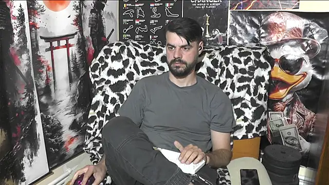 Snapshot of 00george chatting on April 2026 07:16:01 PM 00george online show from April 2026 07:16:01 PM