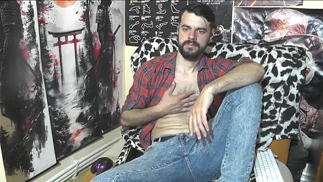 Snapshot of 00george chatting on May 2026 04:57:02 PM 00george online show from May 2026 04:57:02 PM