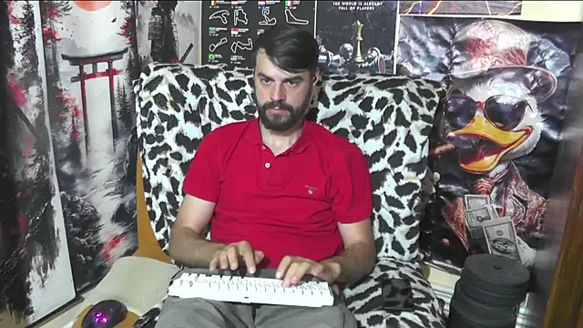 Snapshot of 00george chatting on May 2026 07:36:02 AM 00george online show from May 2026 07:36:02 AM