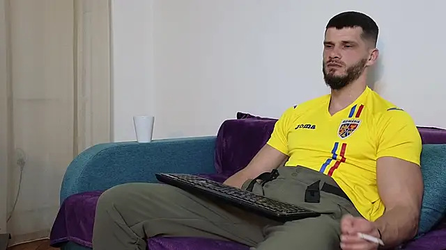 MauroTwin online show from March 2025 06:54:02 PM