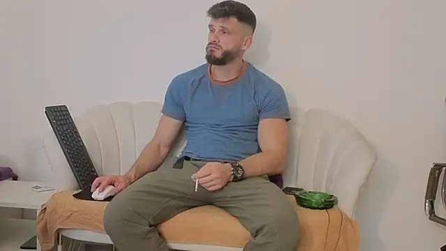 MauroTwin online show from November 2025 07:36:02 PM