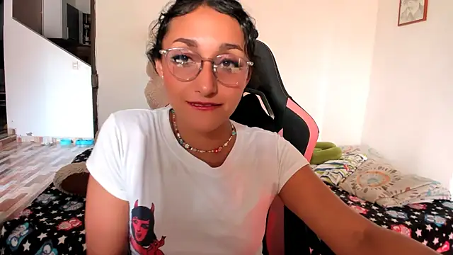 adrena 10 online show from July 2026 10:01:02 PM