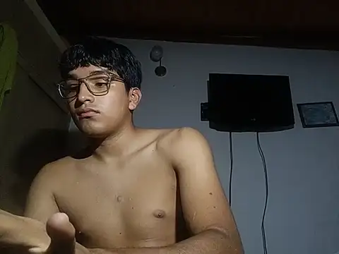 Snapshot of Juan_Polla31 chatting on October 2025 03:10:01 AM Juan Polla31 online show from October 2025 03:10:01 AM