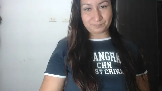 isabella bigass online show from April 2026 02:06:02 PM