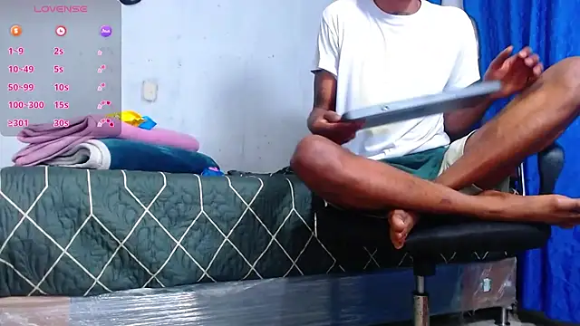 Snapshot of kilian_xx chatting on January 2026 09:13:01 AM kilian xx online show from January 2026 09:13:01 AM