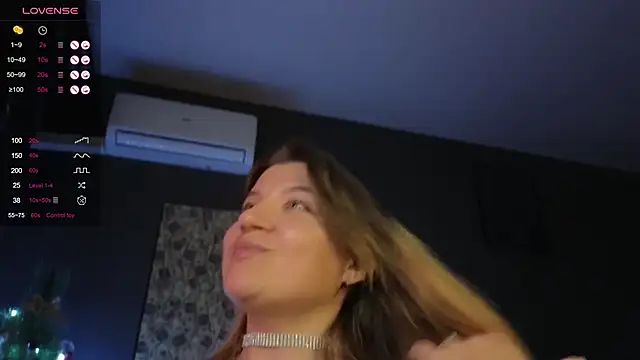 Snapshot of Fairy__Sofia chatting on December 2024 02:22:01 PM Fairy Sofia online show from December 2024 02:22:01 PM