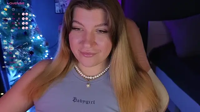 Snapshot of Fairy__Sofia chatting on December 2024 08:22:02 AM Fairy Sofia online show from December 2024 08:22:02 AM