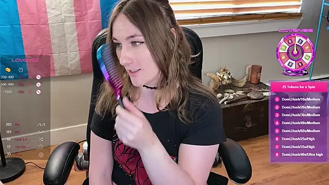 luluvaladon online show from March 2025 11:39:02 PM