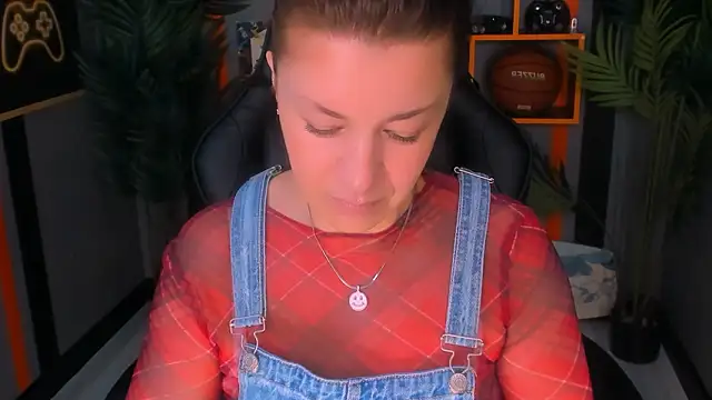 AnaMills online show from March 2026 10:10:01 AM