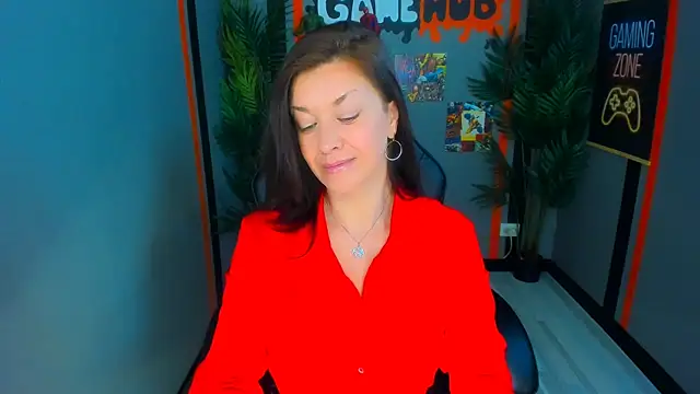 AnaMills online show from April 2026 10:05:02 AM