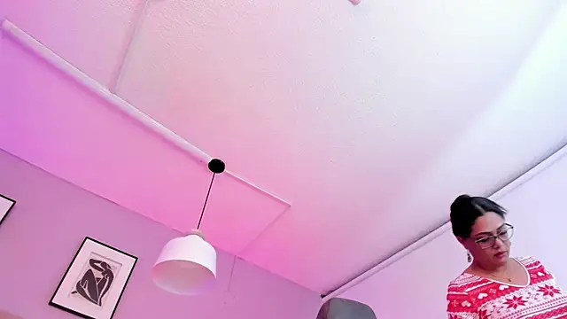 Inndrahot online show from December 2024 03:49:01 AM