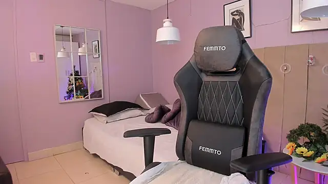 Inndrahot online show from December 2024 03:58:01 AM