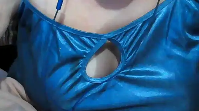 Snapshot of giga-bite chatting on January 2025 07:11:01 PM giga-bite online show from January 2025 07:11:01 PM