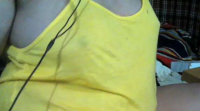 Snapshot of giga-bite chatting on March 2025 10:09:02 PM giga-bite online show from March 2025 10:09:02 PM