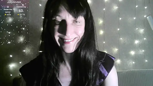 MarieODahliaS online show from December 2025 10:33:01 AM