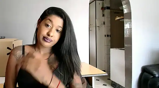 Snapshot of Lisaabrown_ chatting on December 2024 07:37:01 AM Lisaabrown online show from December 2024 07:37:01 AM