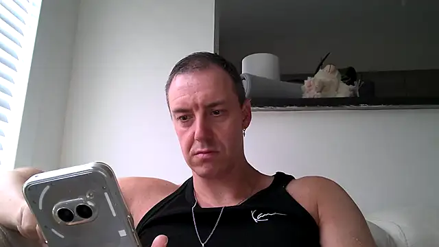 Snapshot of ploki2180 chatting on December 2025 10:20:01 AM ploki2180 online show from December 2025 10:20:01 AM