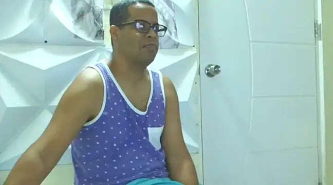 thesugar32 online show from January 2025 12:31:01 PM