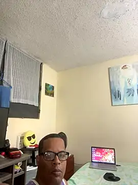 thesugar32 online show from December 2025 11:16:02 AM