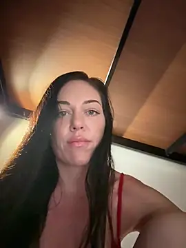 Snapshot of LilliThelo chatting on February 2026 02:13:02 AM LilliThelo online show from February 2026 02:13:02 AM