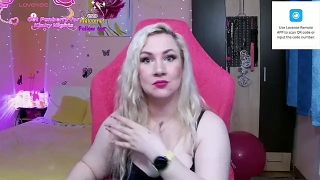 MissLexyGold online show from November 2025 02:19:01 PM