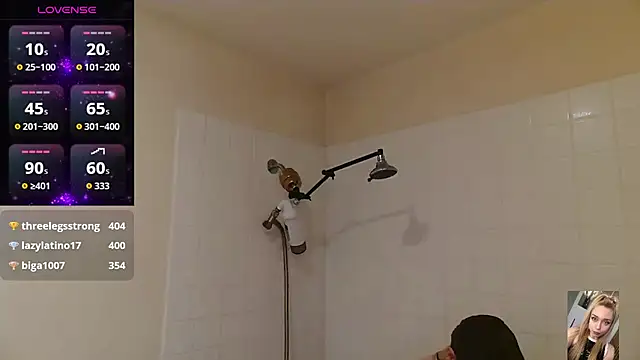 Blondiewithanass online show from October 2025 11:38:01 PM