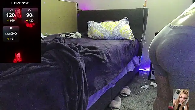 Blondiewithanass online show from February 2026 07:43:02 AM