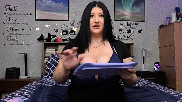 Rayna online show from January 2025 06:20:02 PM