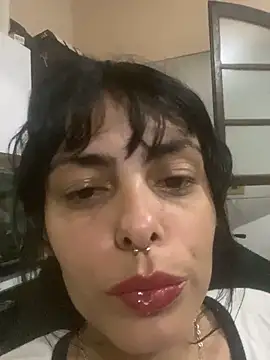 Snapshot of Sarah-safada chatting on November 2025 11:31:01 PM Sarah-safada online show from November 2025 11:31:01 PM