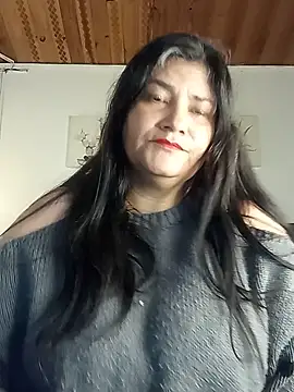 Snapshot of salomexlove_20 chatting on May 2026 01:40:01 PM salomexlove 20 online show from May 2026 01:40:01 PM