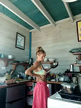 Luna-Natural online show from February 2025 03:05:02 PM